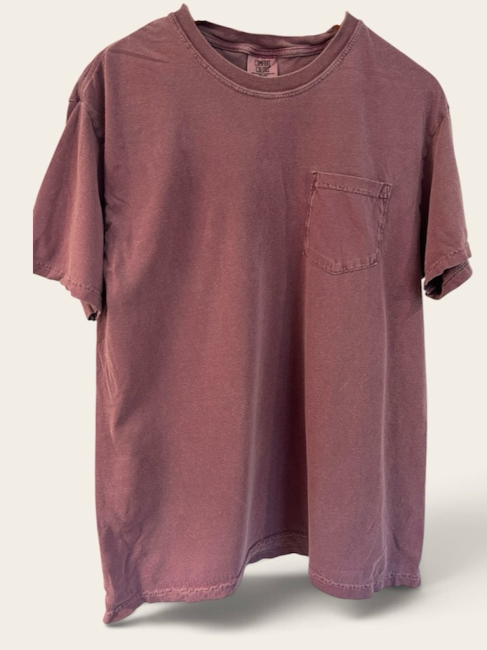 Comfort Colors Women’s Tee in Berry